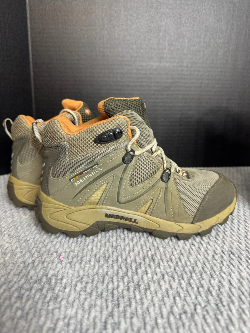 Merrell Youth Junior Hiking Boot Sz 5